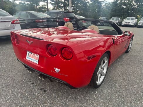 Used 2006 Chevrolet Corvette Convertible w/ Preferred Equipment Group RWD image 6