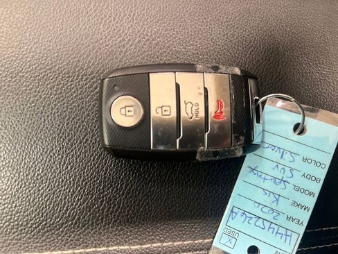 Used 2020 Kia Sportage SX image 32