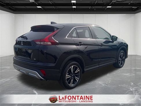 Used 2025 Mitsubishi Eclipse Cross SE image 5