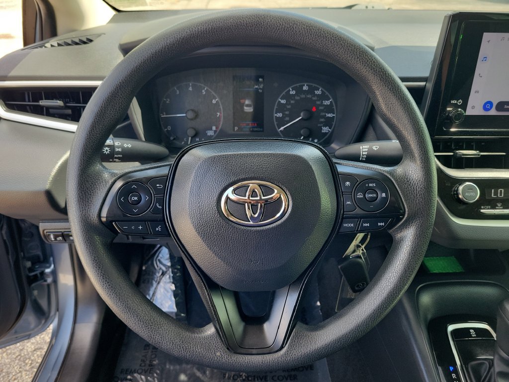 Used 2023 Toyota Corolla LE FWD image 15