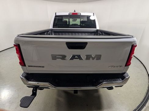 New 2026 RAM 1500 4x4 Crew Cab image 7