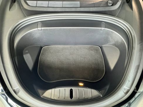 Used 2018 Tesla Model 3 Long Range RWD image 37