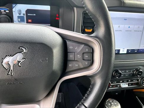 Used 2024 Ford Bronco Badlands w/ Sasquatch Package image 24