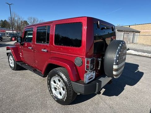 Used 2013 Jeep Wrangler Unlimited Sahara w/ Dual Top Group image 3