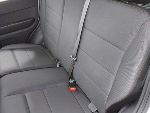 Used 2012 Ford Escape XLT FWD image 6