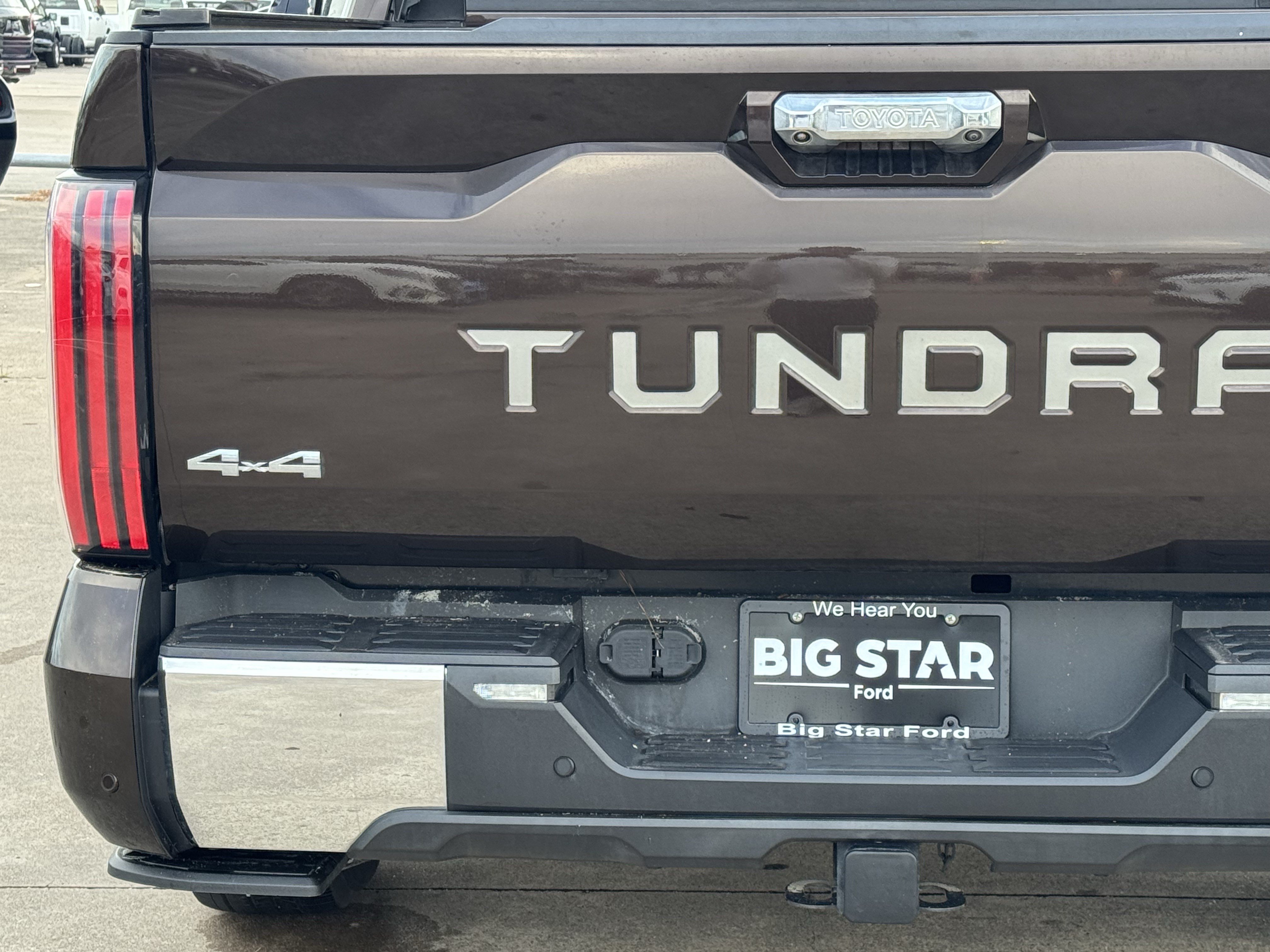 Used 2022 Toyota Tundra 1794 Edition w/ Advanced Package AWD/4WD image 10