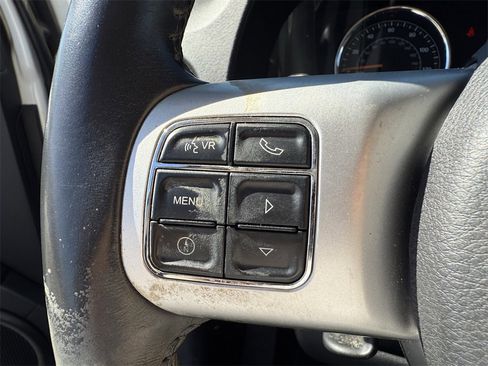 Used 2016 Jeep Compass High Altitude image 15