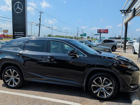 Used 2022 Lexus RX 350 FWD w/ Premium Package image 10