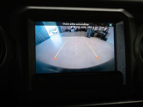 Certified 2023 Jeep Wrangler Unlimited Sport AWD/4WD image 21