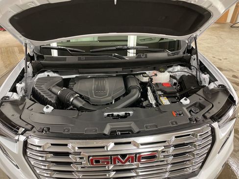 New 2026 GMC Acadia Denali w/ Super Cruise Package image 26