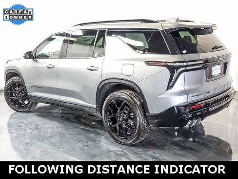 Certified 2024 Chevrolet Traverse RS image 9