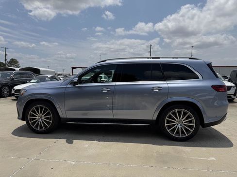 Used 2025 Mercedes-Benz GLS 450 4MATIC image 15