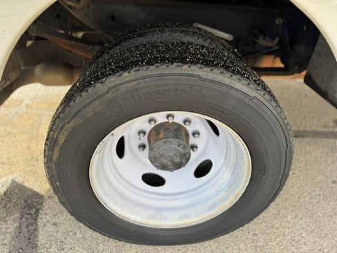 Used 2021 Ford F450 XL w/ Power Equipment Group image 25