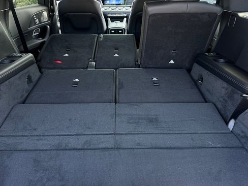 New 2025 Mercedes-Benz GLS 450 4MATIC image 35