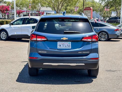 Used 2024 Chevrolet Equinox Premier w/ LPO, Floor Liner Package AWD/4WD image 3