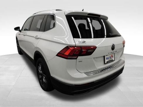 Used 2023 Volkswagen Tiguan SE image 6