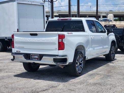 Used 2023 Chevrolet Silverado 1500 LT AWD/4WD image 7