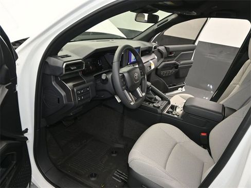 New 2026 Toyota 4Runner SR5 image 4