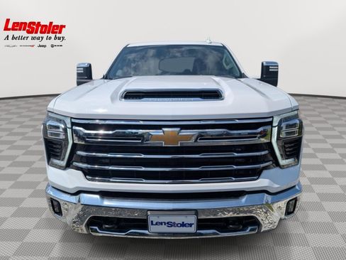 Used 2024 Chevrolet Silverado 2500 LTZ AWD/4WD image 8