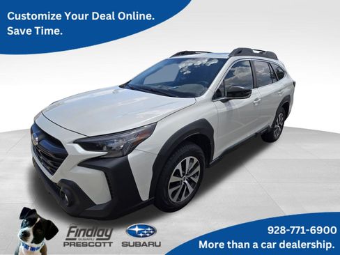 Used 2025 Subaru Outback Premium AWD/4WD image 1