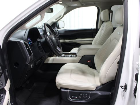 Used 2021 Ford Expedition Max Platinum AWD/4WD image 3