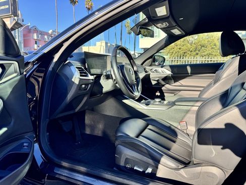 Used 2024 BMW 430i Convertible image 17