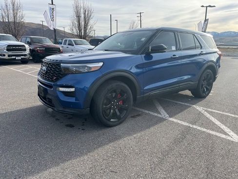 Used 2022 Ford Explorer ST w/ Equipment Group 401A image 8