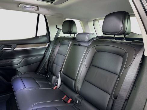 New 2026 GMC Terrain Denali w/ LPO, Black Badging Package image 24