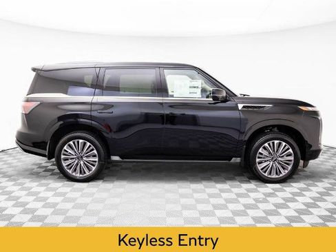 Certified 2026 INFINITI QX80 Luxe w/ Cargo Package AWD/4WD image 7