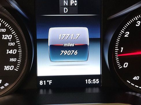 Used 2016 Mercedes-Benz C 300 4MATIC Sedan image 8