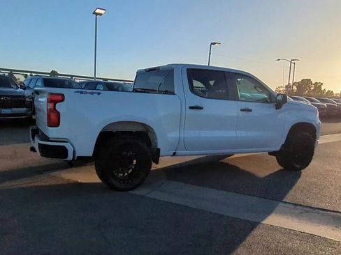 Used 2023 Chevrolet Silverado 1500 Custom AWD/4WD image 8