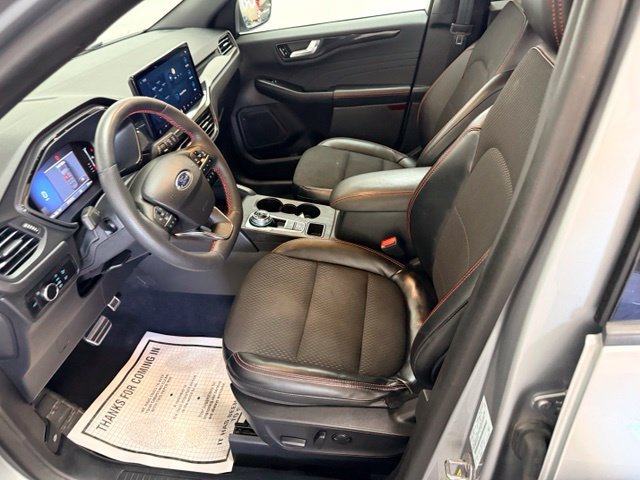 Used 2023 Ford Escape ST-Line w/ Tech Pack #1 AWD/4WD image 18