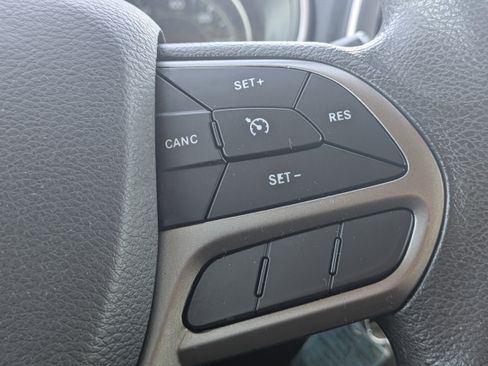 Used 2020 Jeep Cherokee Latitude image 27