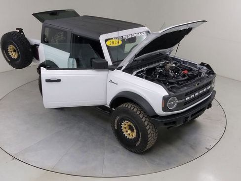 Certified 2024 Ford Bronco Black Diamond AWD/4WD image 46