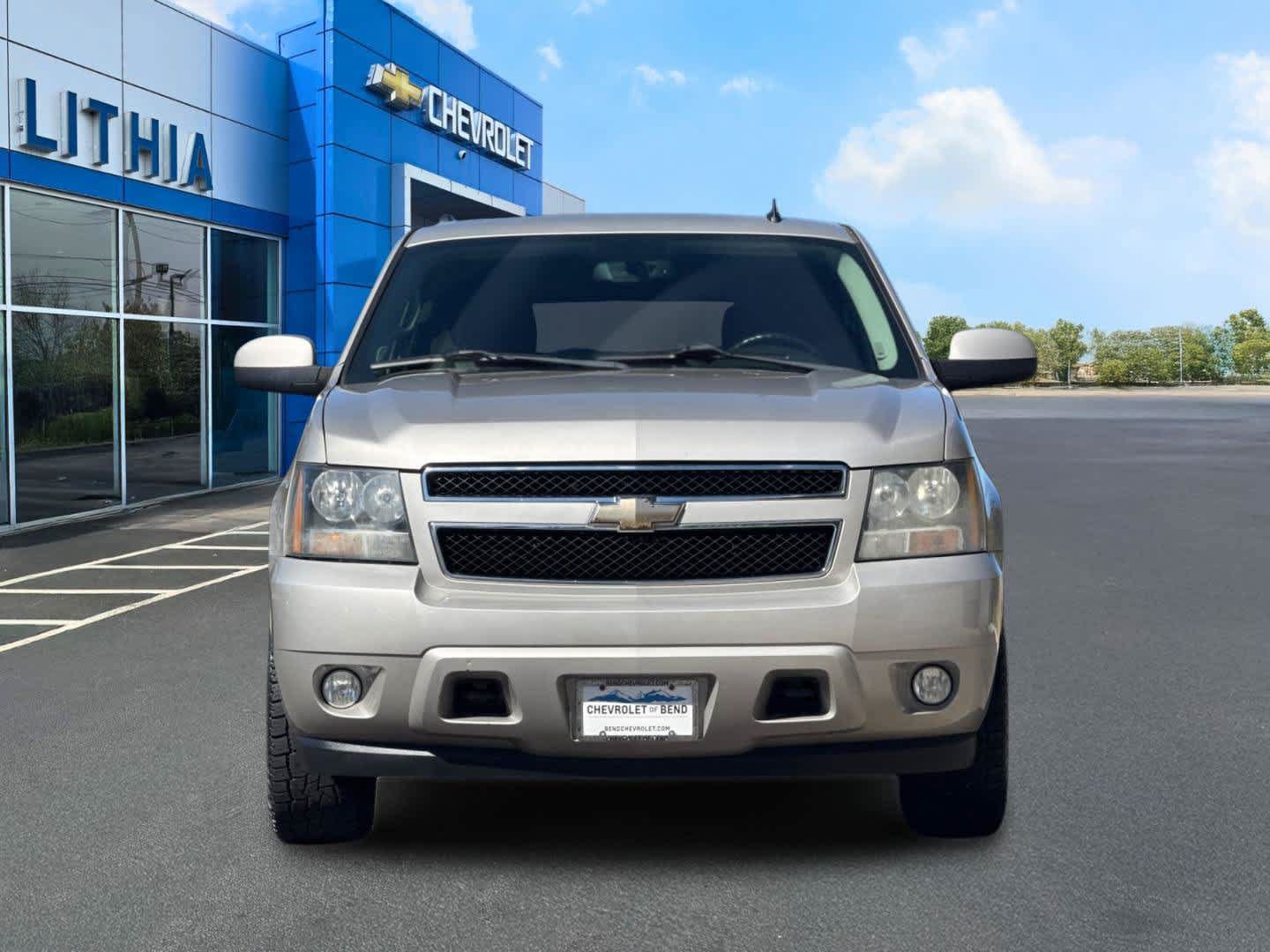 Used 2009 Chevrolet Suburban 2500 LT AWD/4WD image 10