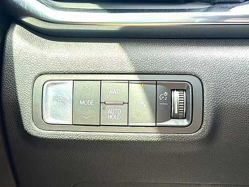 Used 2026 GMC Terrain Denali AWD/4WD image 36