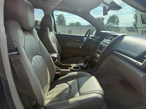 Used 2016 GMC Acadia Denali AWD/4WD image 18