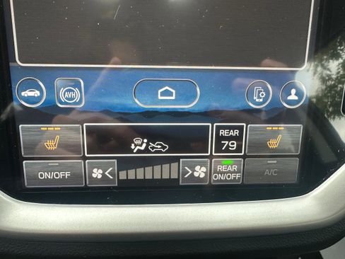 Used 2023 Subaru Ascent Limited image 42