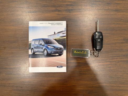 Used 2022 Ford Transit Connect XLT FWD image 60