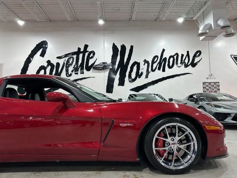 Used 2010 Chevrolet Corvette Z06 w/ Preferred Equipment Group RWD image 5