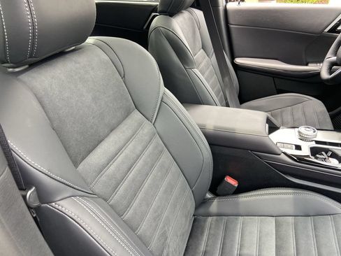 New 2026 Mitsubishi Outlander AWD image 25