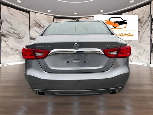 Used 2016 Nissan Maxima Platinum w/ Interior Lighting Package FWD image 5