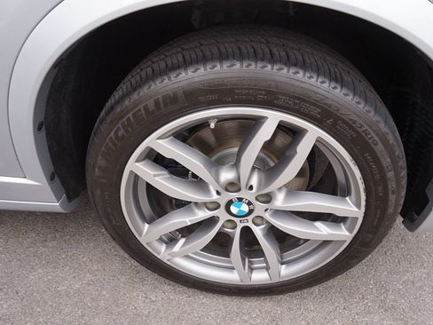 Used 2017 BMW X3 sDrive28i RWD image 17