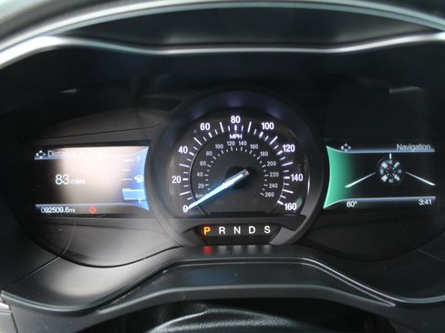 Used 2019 Ford Fusion SE image 31