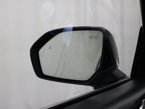 Used 2023 Hyundai Palisade Limited FWD image 10