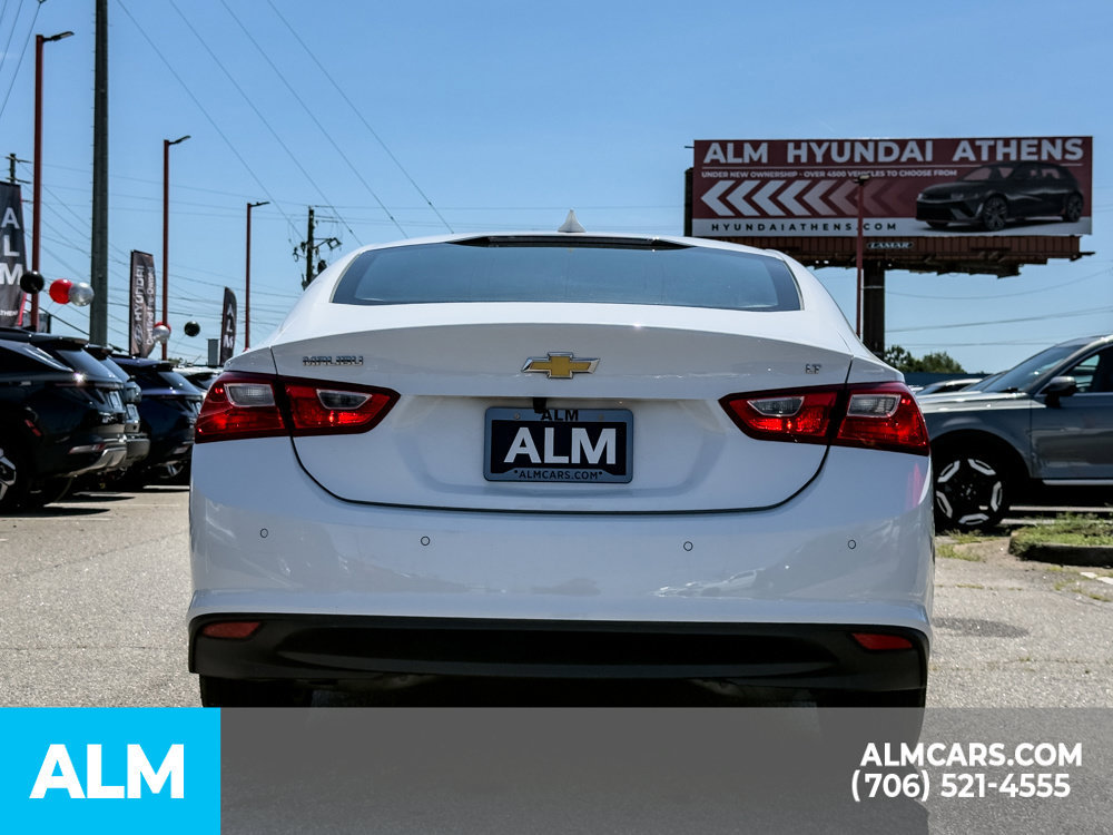 Used 2024 Chevrolet Malibu LT FWD image 5
