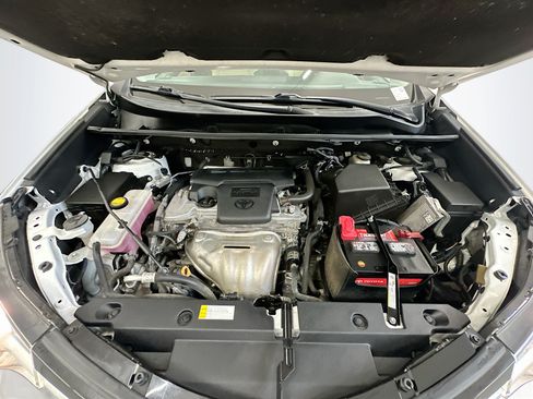 Used 2017 Toyota RAV4 XLE w/ All Weather Liner Package AWD/4WD image 35