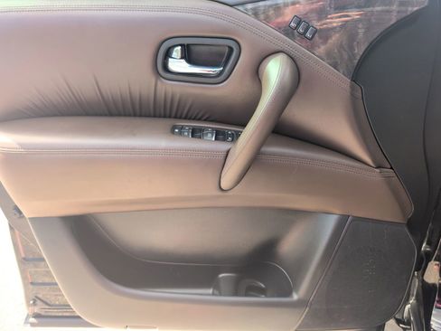 Used 2022 Nissan Armada Platinum w/ Captain's Chairs Package image 15