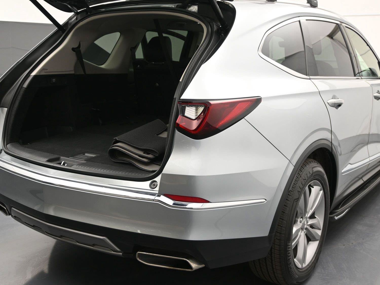 Certified 2025 Acura MDX SH-AWD image 25