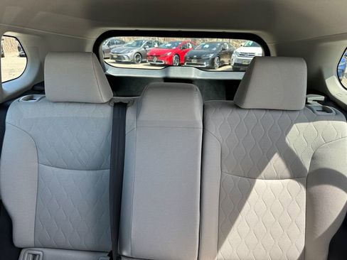 Certified 2026 Toyota Corolla Cross L FWD image 34